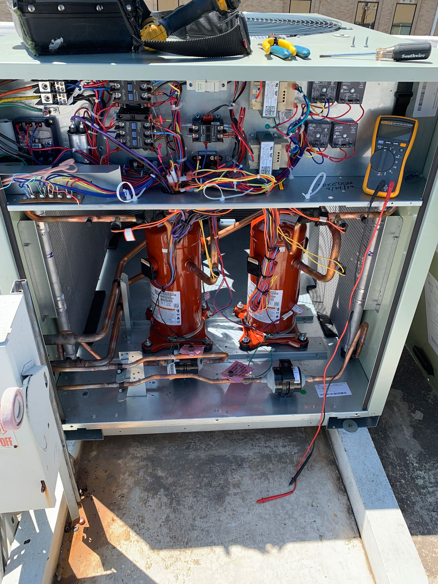 outdoor hvac condenser unit